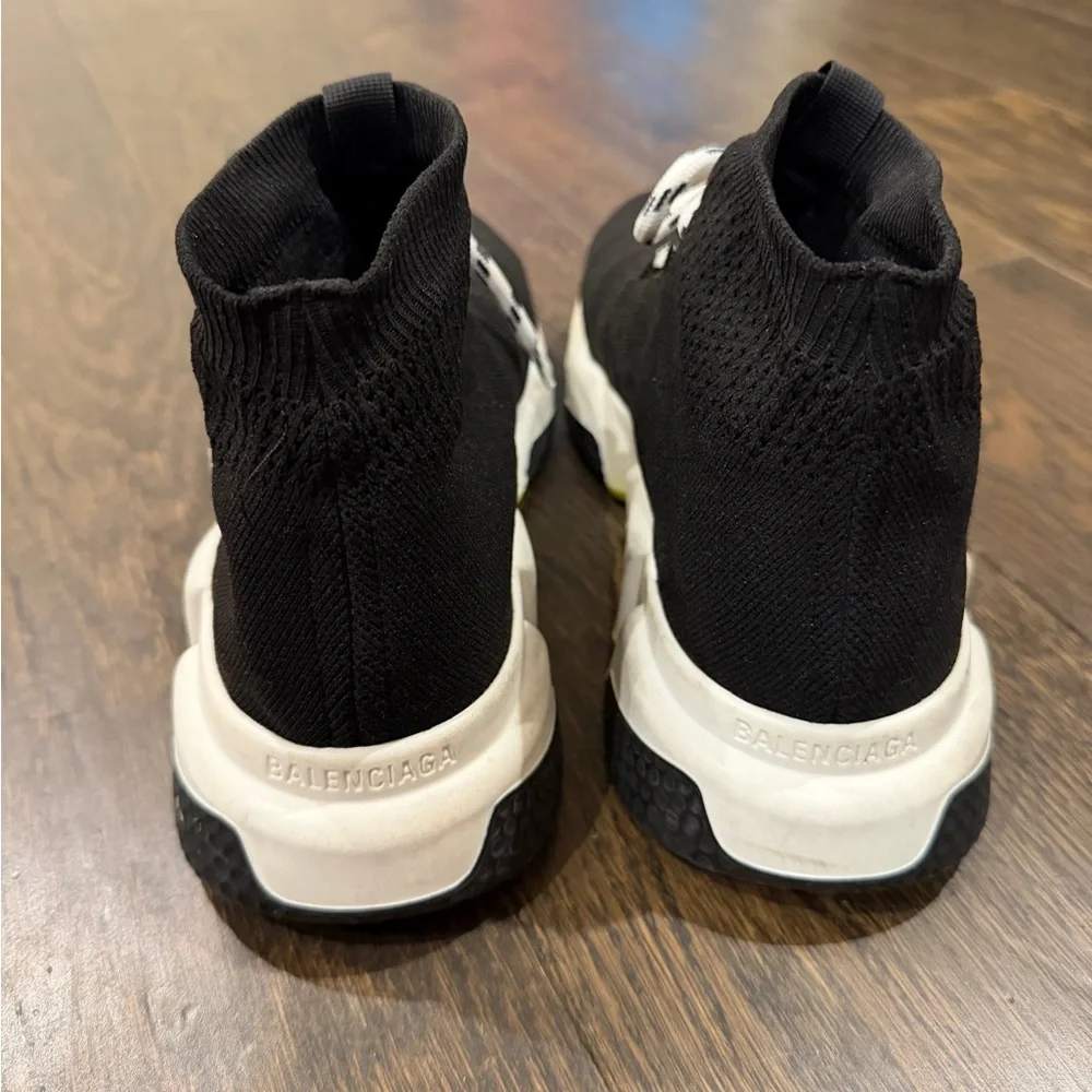 Balenciaga Black and White Knit Sneakers SZ 10 with Neon Accent - Picture 4 of 6